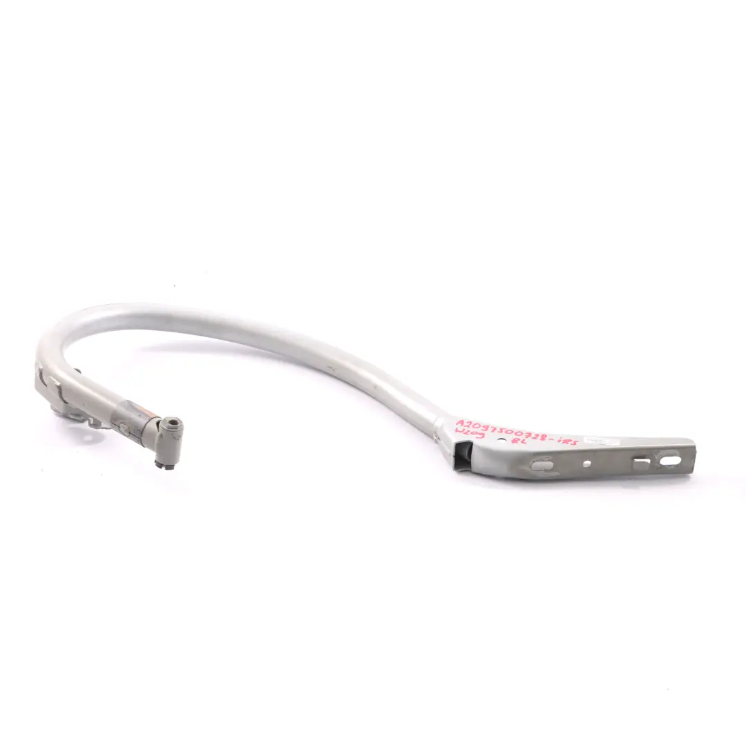 Charnière coffre arrière gauche Iridium Argent 775 pour Mercedes CLK C209 à propos du numéro de pièce A2097500728 Mercedes CLK C209 Charnière coffre arrière gauche Iridium Argent 775 - SKU A2097500728-IRS - Numéro de pièce A2097500728