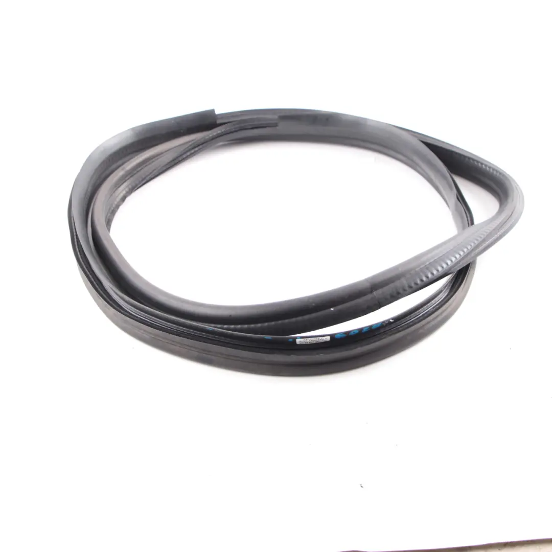 Kofferraum Heckklappe Abdichtung Dichtung A2097500198 für Mercedes W209 Cabrio mit Teilenummer A2097500798 Mercedes W209 Cabrio Kofferraum Heckklappe Abdichtung Dichtung A2097500198 - SKU A2097500798 - Teilenummer A2097500798