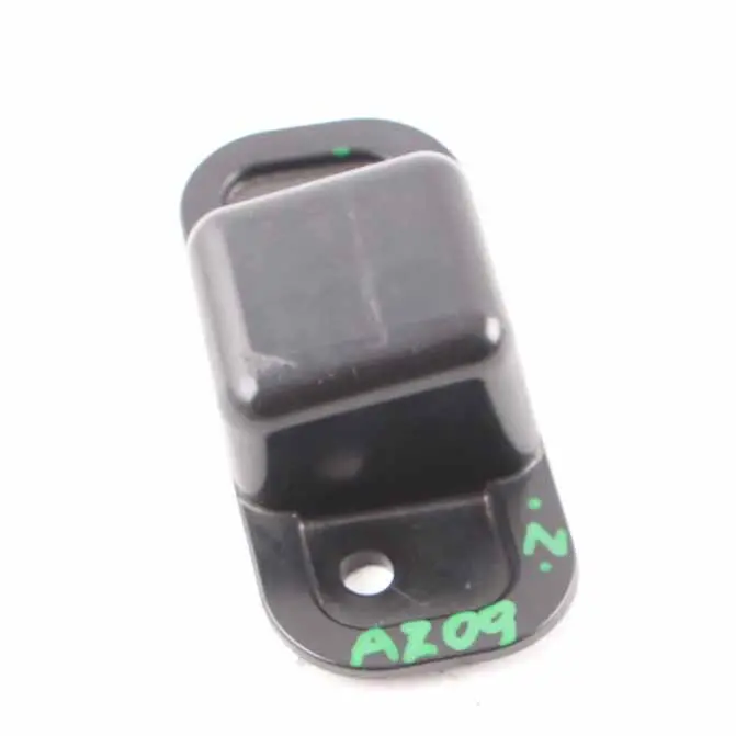 Mercedes W209 Convertible Techo Plegable Soporte Superior Izquierdo - SKU A2097570182 - Número de pieza A2097570182