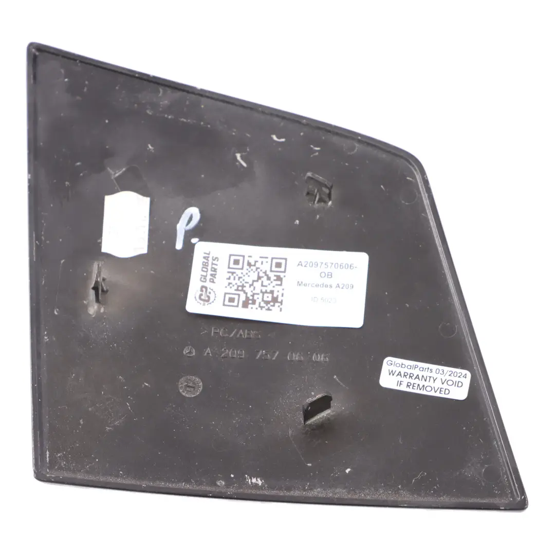 Dachscharnier Abdeckung Rechts Obsidian Schwarz Metallic -197 für Mercedes W209 mit Teilenummer A2097570606 Mercedes W209 Dachscharnier Abdeckung Rechts Obsidian Schwarz Metallic -197 - SKU A2097570606-OB - Teilenummer A2097570606