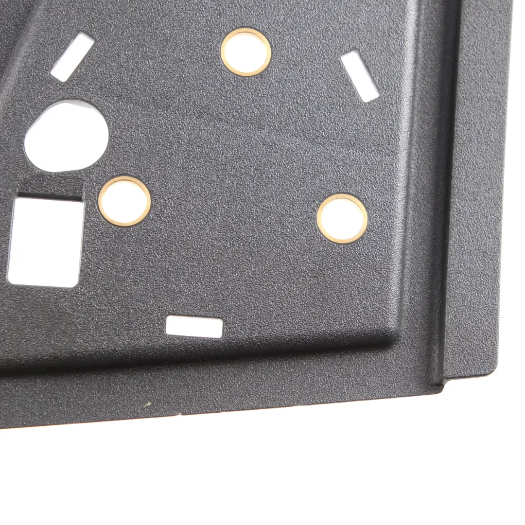 Verdeck Scharnier Klappe Abdeckung Rechts für Mercedes CLK W209 Cabrio mit Teilenummer A2097570806 Mercedes CLK W209 Cabrio Verdeck Scharnier Klappe Abdeckung Rechts - SKU A2097570806 - Teilenummer A2097570806