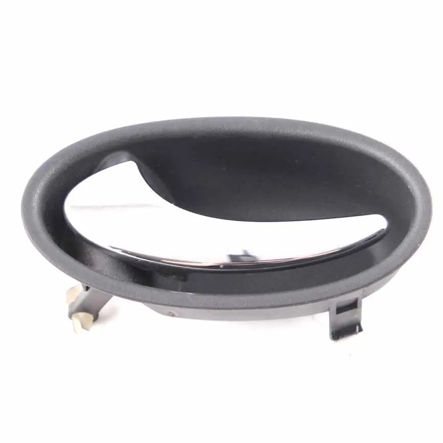 Maniglia apriporta Mercedes W209 anteriore sinistra copertura cromo per con numero di parte A2097600361 Maniglia apriporta Mercedes W209 anteriore sinistra copertura cromo - SKU A2097600361 - Numero di parte A2097600361