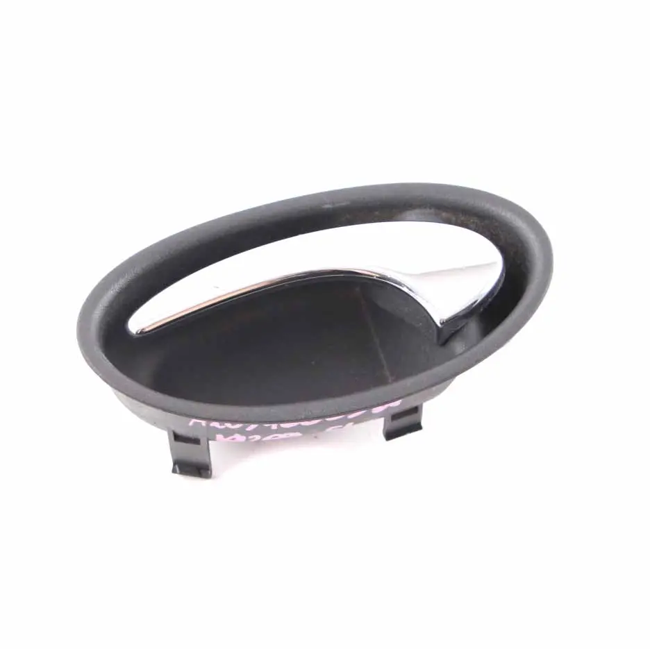 Maniglia apriporta Mercedes W209 anteriore sinistra copertura cromo per con numero di parte A2097600361 Maniglia apriporta Mercedes W209 anteriore sinistra copertura cromo - SKU A2097600361 - Numero di parte A2097600361