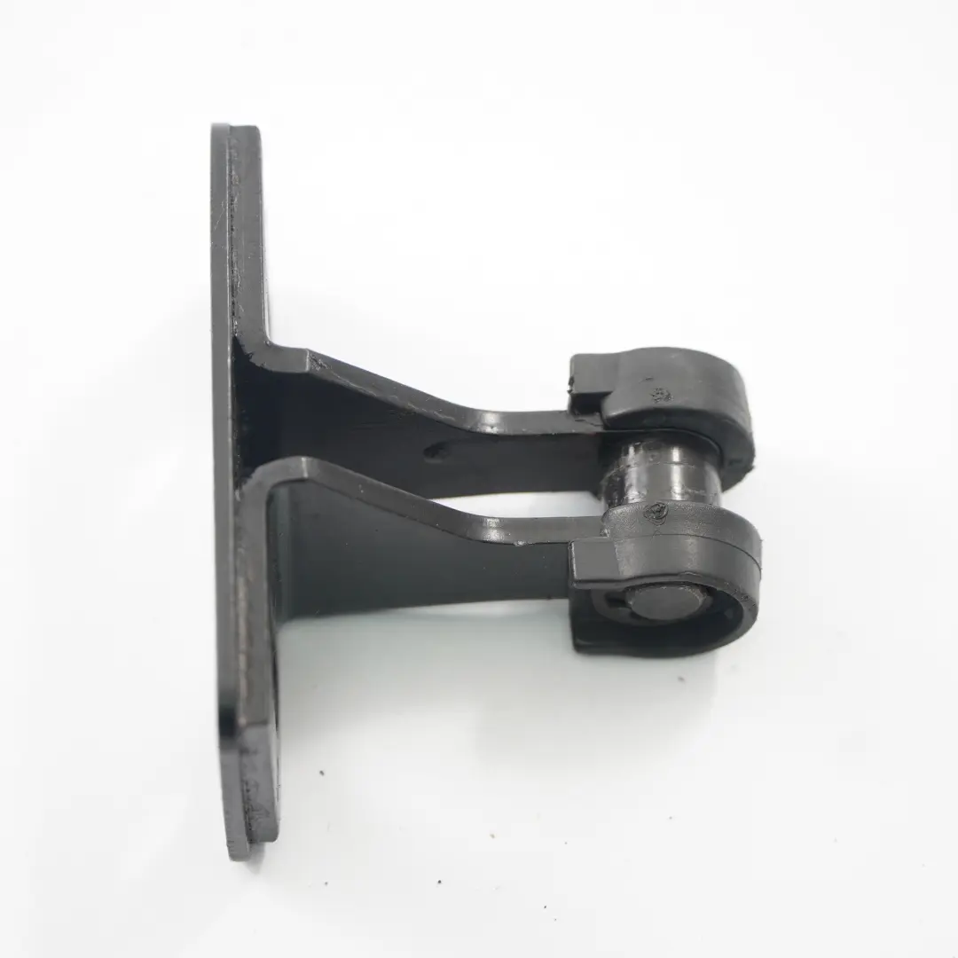 Tetto Blocco Pin Staffa Catch posteriore sinistra destra per Mercedes W209 Cabrio con numero di parte A2097700028 Mercedes W209 Cabrio Tetto Blocco Pin Staffa Catch posteriore sinistra destra - SKU A2097700028 - Numero di parte A2097700028