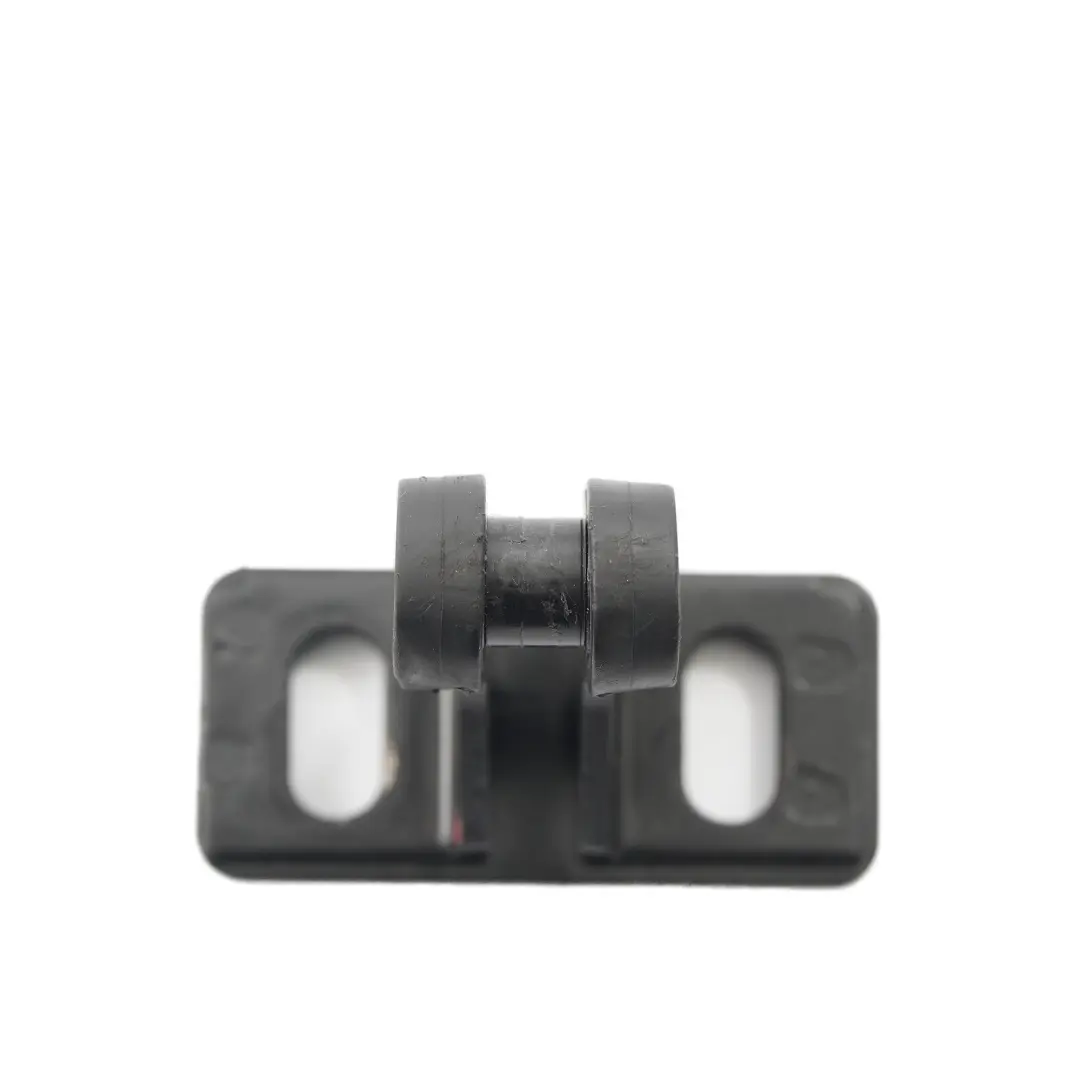 Mercedes W209 Cabrio verrou de toit support de fixation arrière gauche droite - SKU A2097700028 - Numéro de pièce A2097700028
