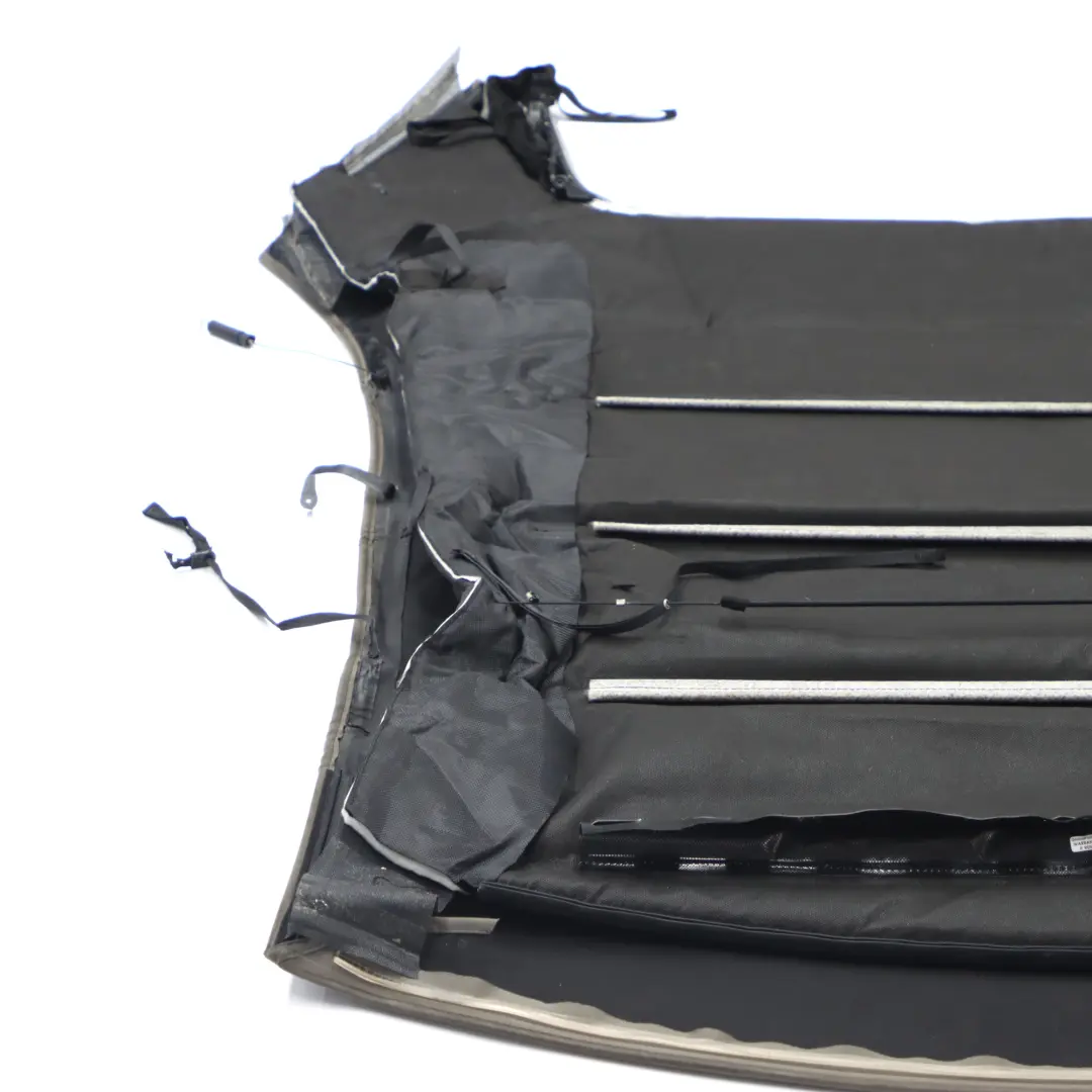 Soft Top Mercedes A209 Convertible Techo Plegable Tela Cubierta Gris para con número de pieza A2097700182 Soft Top Mercedes A209 Convertible Techo Plegable Tela Cubierta Gris - SKU A2097700182 - Número de pieza A2097700182