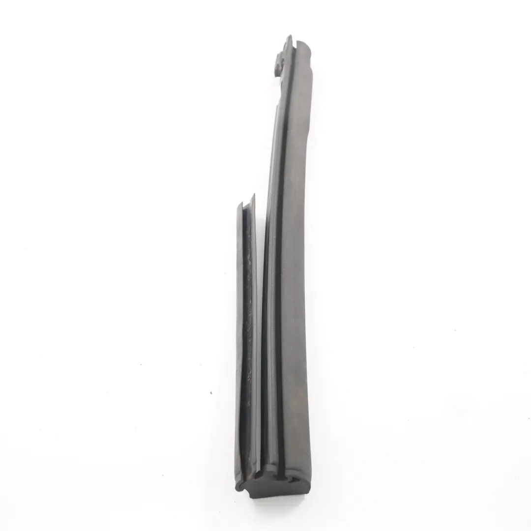 Mercedes W209 Cabrio Dach Vorne Rechts Dichtung - SKU A2097700298 - Teilenummer A2097700298