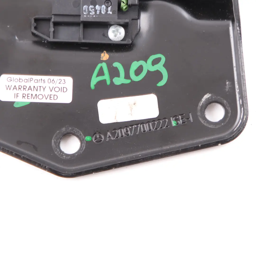 Capota descapotable Techo Catch Lock Derecha A2097700222 para Mercedes CLK W209 con número de pieza A2097700822 Mercedes CLK W209 Capota descapotable Techo Catch Lock Derecha A2097700222 - SKU A2097700822 - Número de pieza A2097700822