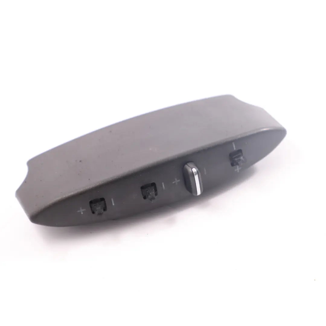 Regolazione interruttore sedile anteriore sinistro per Mercedes W203 con numero di parte A2098000178 Mercedes W203 Regolazione interruttore sedile anteriore sinistro - SKU A2098000178 - Numero di parte A2098000178