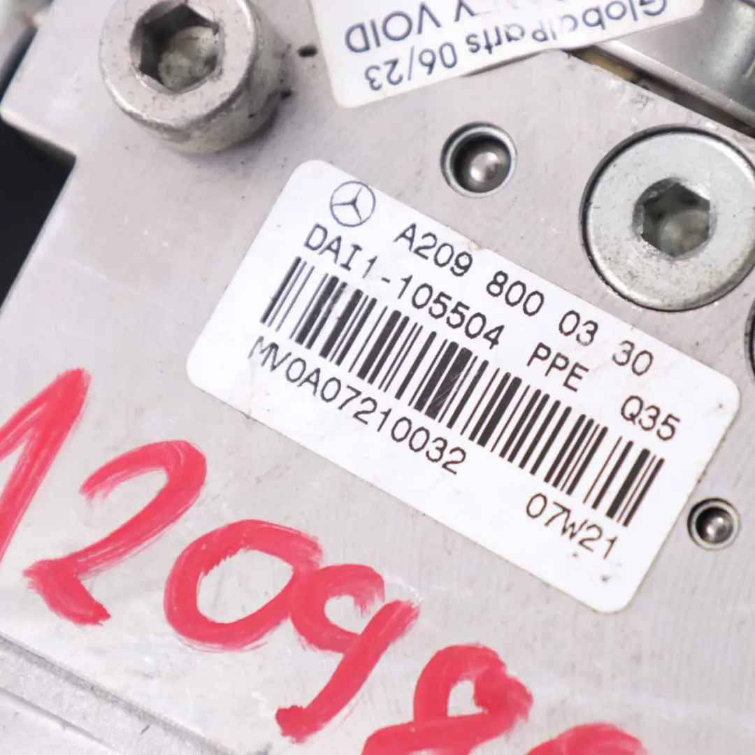 Hydraulik pumpe Verdeck klappen einheit A2098000330 für Mercedes CLK W209 Cabrio mit Teilenummer A2098000548 Mercedes CLK W209 Cabrio Hydraulik pumpe Verdeck klappen einheit A2098000330 - SKU A2098000548-1 - Teilenummer A2098000548