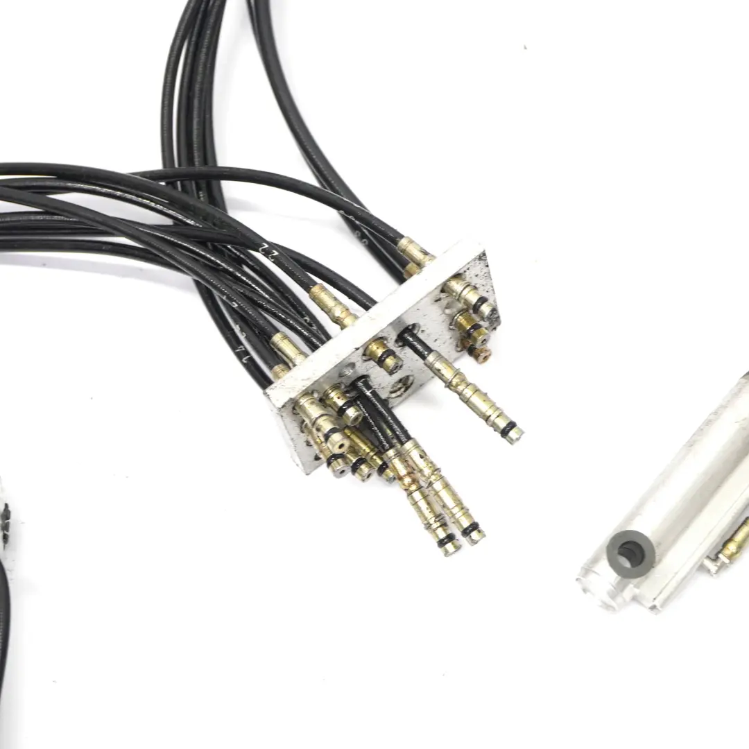 Top pieghevole idraulico cilindro sinistra destra per Mercedes A209 con numero di parte A2098000972 Mercedes A209 Top pieghevole idraulico cilindro sinistra destra - SKU A2098000972 - Numero di parte A2098000972