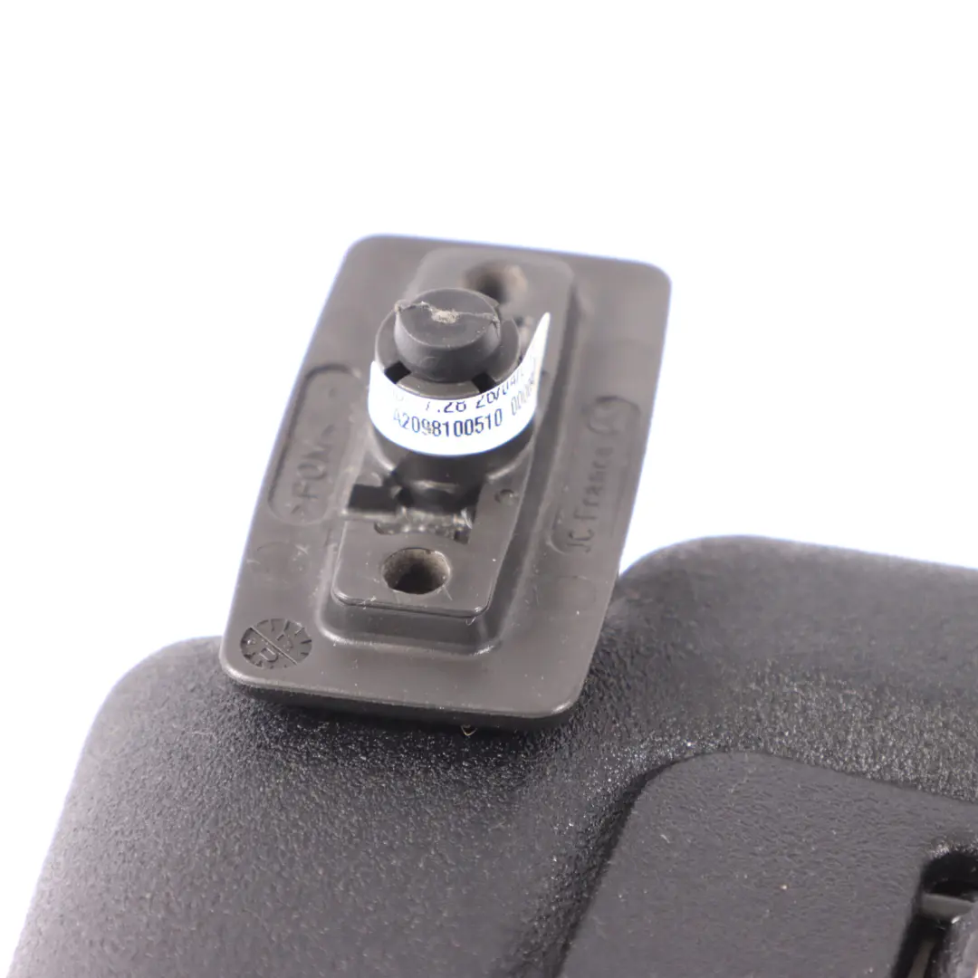 Osłona Przeciwsłoneczna Lewa Czarna do Mercedes W203 o numerze A2098100510 Mercedes W203 Osłona Przeciwsłoneczna Lewa Czarna - SKU A2098100510-1 - Numer Części A2098100510