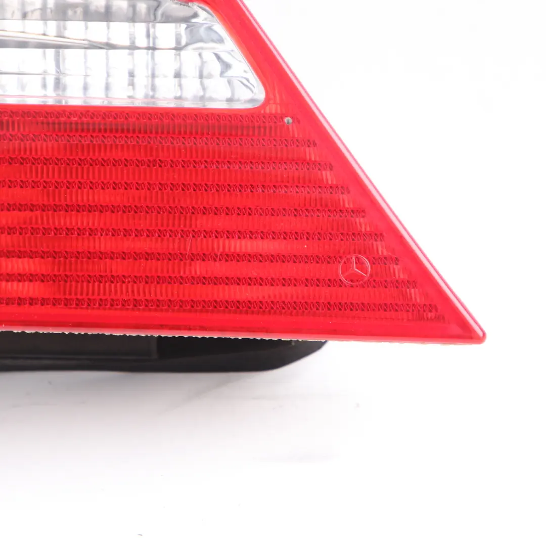 Mercedes CLK W209 Rücklicht Lampe Seite Panel hinten links - SKU A2098200164 - Teilenummer A2098200164