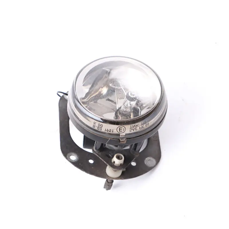 Fog Lamp Mercedes ML W164 W204 Front Bumper Fog Light Right O/S to with Part number A2098200856 Fog Lamp Mercedes ML W164 W204 Front Bumper Fog Light Right O/S - SKU A2098200856 - Part number A2098200856