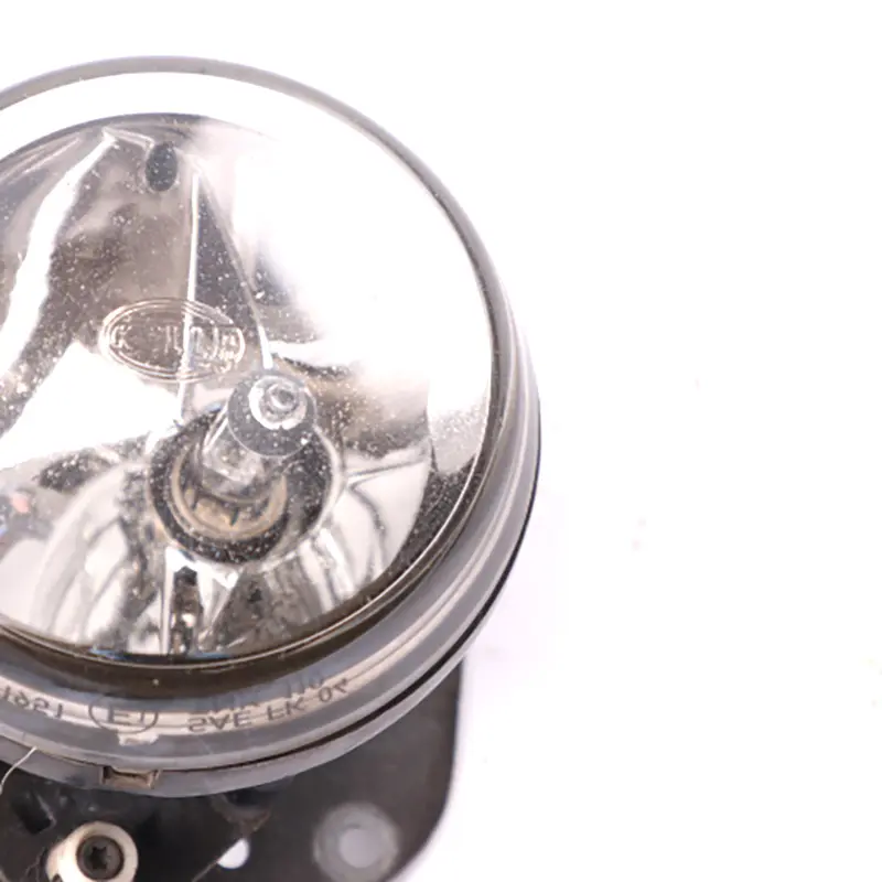 Fog Lamp Mercedes ML W164 W204 Front Bumper Fog Light Right O/S to with Part number A2098200856 Fog Lamp Mercedes ML W164 W204 Front Bumper Fog Light Right O/S - SKU A2098200856 - Part number A2098200856