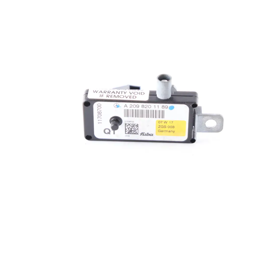 Mercedes A209 Antenna Amplifier AM FM Radio Aerial Module Unit - SKU A2098201189 - Part number A2128205389