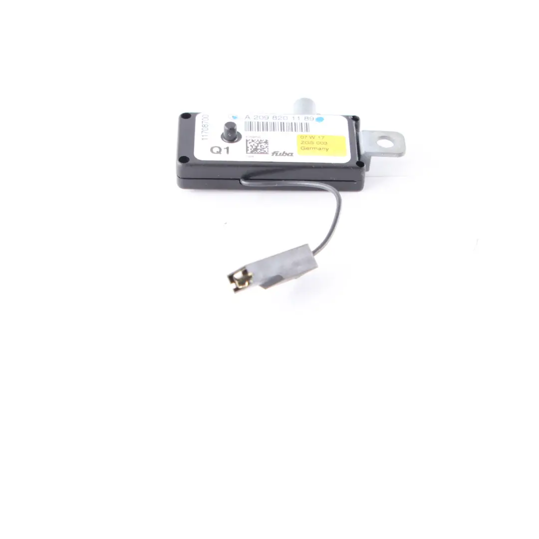 Amplificatore antenna Mercedes A209 AM FM Radio Aerial Module Unit per con numero di parte A2128205389 Amplificatore antenna Mercedes A209 AM FM Radio Aerial Module Unit - SKU A2098201189 - Numero di parte A2128205389