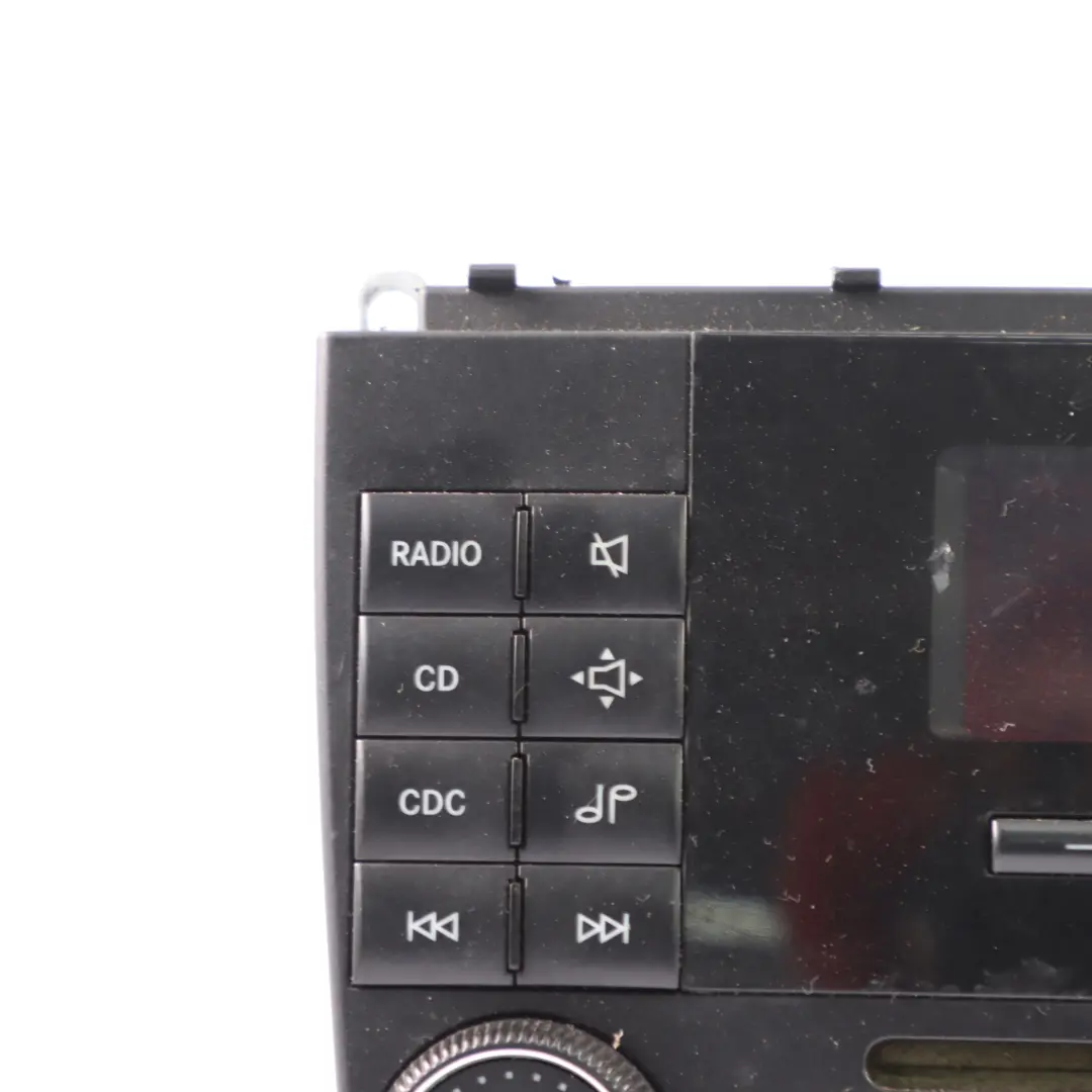 Mercedes CLK W209 Radio CD Lecteur Stéréo Audio Unité A2098700289 - SKU A2098202689 - Numéro de pièce A2098202689