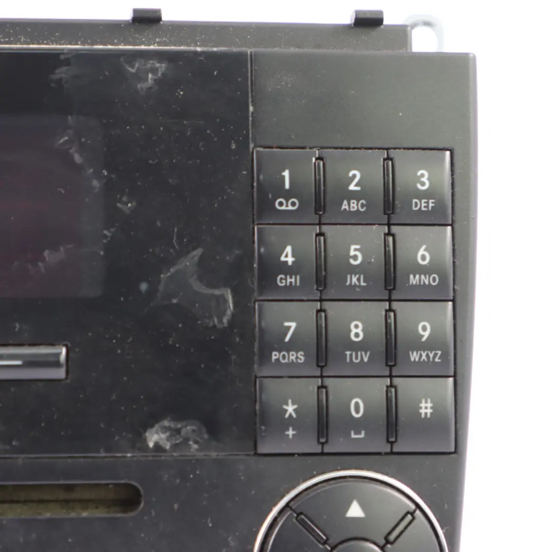 Radio CD Radioodtwarzacz A2098700289 do Mercedes W209 o numerze A2098202689 Mercedes W209 Radio CD Radioodtwarzacz A2098700289 - SKU A2098202689 - Numer Części A2098202689