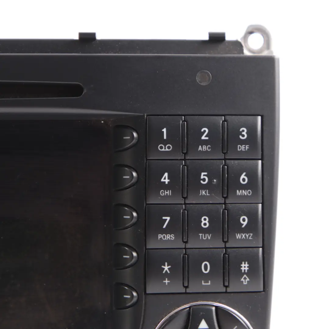 Radio Head Unit Media Player Schermo di navigazione per Mercedes W209 con numero di parte A2098205489 Mercedes W209 Radio Head Unit Media Player Schermo di navigazione - SKU A2098205489 - Numero di parte A2098205489