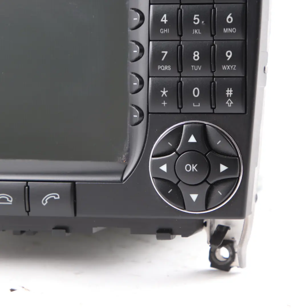  Radio Head Unit Mercedes W209 Media Player Navigation Screen - SKU A2098207689 - Part number A2098207689