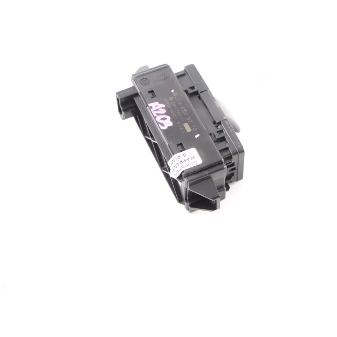 Mercedes W209 Convertible Cabrio Techo plegable Botón interruptor - SKU A2098208710 - Número de pieza A2098208710