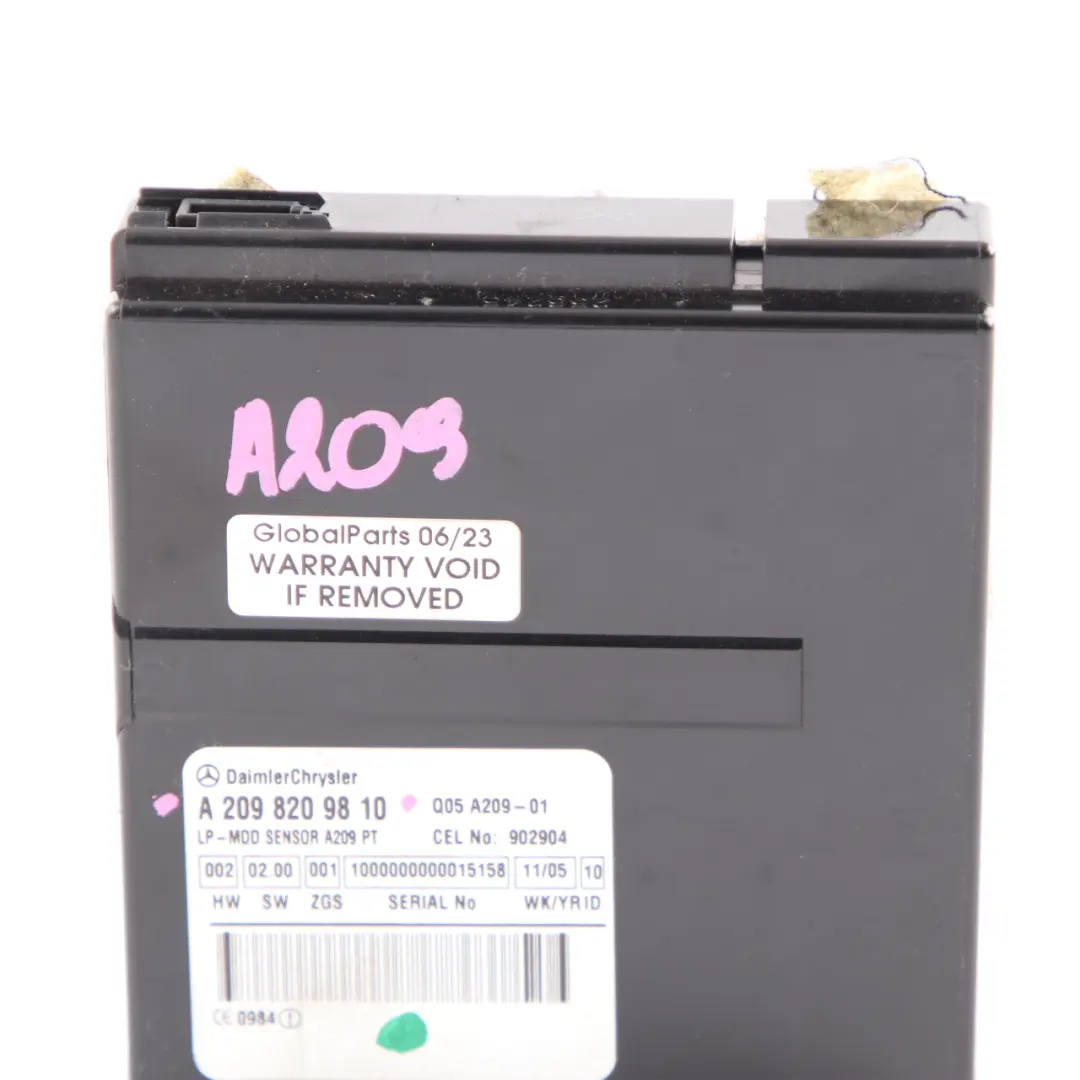 Mercedes CLK A209 Cabrio Alarma Antirrobo Sistema De Control Unidad - SKU A2098209810 - Número de pieza A2098209810