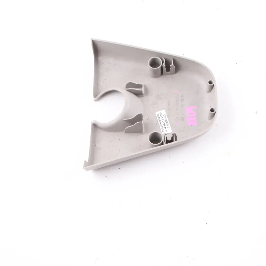 Copertura specchieto retrovisore interno Grigio per Mercedes A209 Cabrio con numero di parte A2098220135 Mercedes A209 Cabrio Copertura specchieto retrovisore interno Grigio - SKU A2098220135 - Numero di parte A2098220135