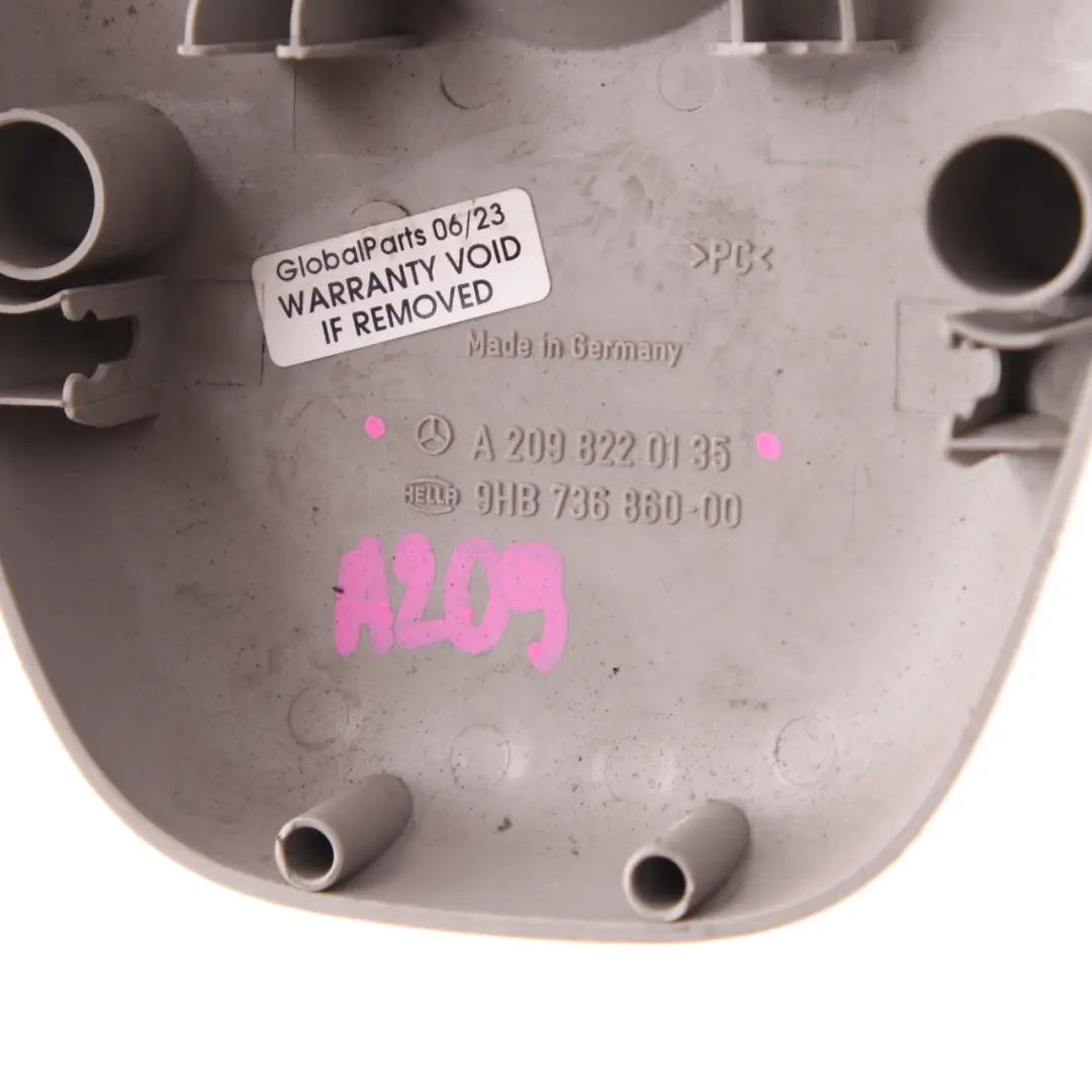 Copertura specchieto retrovisore interno Grigio per Mercedes A209 Cabrio con numero di parte A2098220135 Mercedes A209 Cabrio Copertura specchieto retrovisore interno Grigio - SKU A2098220135 - Numero di parte A2098220135