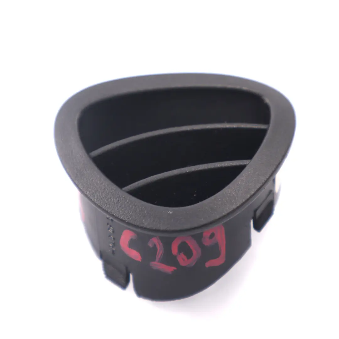 Salpicadero Rejilla de ventilación Rejilla derecha para Mercedes C209 con número de pieza A2098310459 Mercedes C209 Salpicadero Rejilla de ventilación Rejilla derecha - SKU A2098310459 - Número de pieza A2098310459