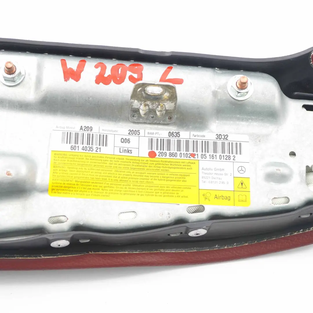 Bag Siège avant gauche Side Airbag Rouge pour Mercedes W209 Cabrio Air à propos du numéro de pièce A2098600102 Mercedes W209 Cabrio Air Bag Siège avant gauche Side Airbag Rouge - SKU A2098600102 - Numéro de pièce A2098600102