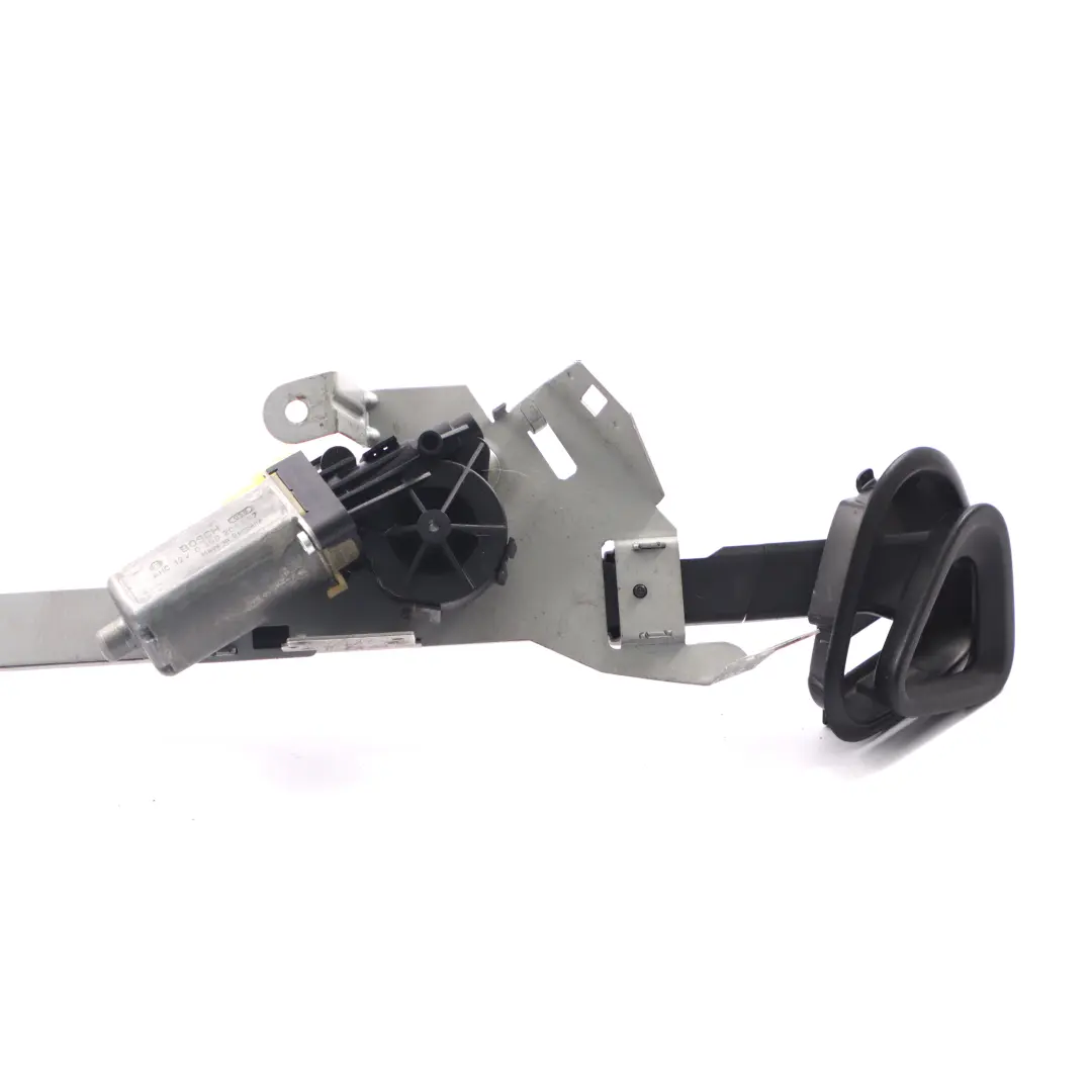 Sicherheitsgurt Zuführungs motor Übergabearm links für Mercedes CLK W209 mit Teilenummer A2098600182 Mercedes CLK W209 Sicherheitsgurt Zuführungs motor Übergabearm links - SKU A2098600182 - Teilenummer A2098600182