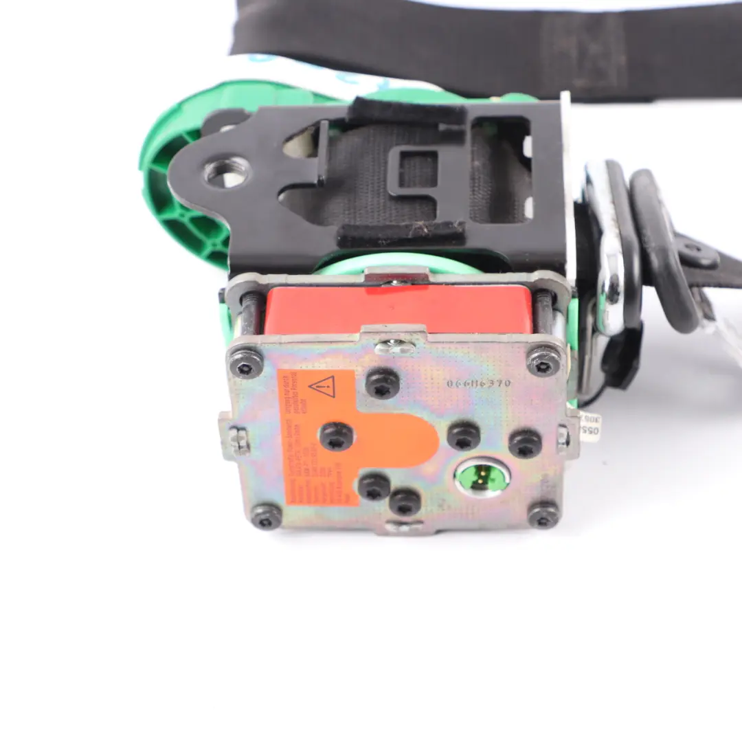 Mercedes C209 A209 W209 Ceinture sécurité avant gauche droite noire - SKU A2098602585 - Numéro de pièce A2098602585