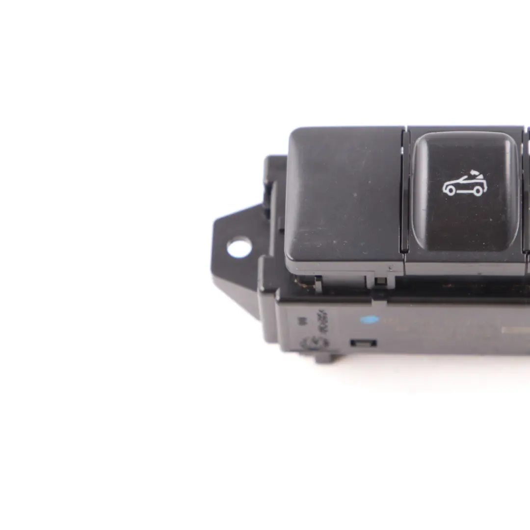 Plegable Techo Interruptor para Mercedes CLK W209 Convertible Cabrio con número de pieza A2098702010 Mercedes CLK W209 Convertible Cabrio Plegable Techo Interruptor - SKU A2098702010 - Número de pieza A2098702010