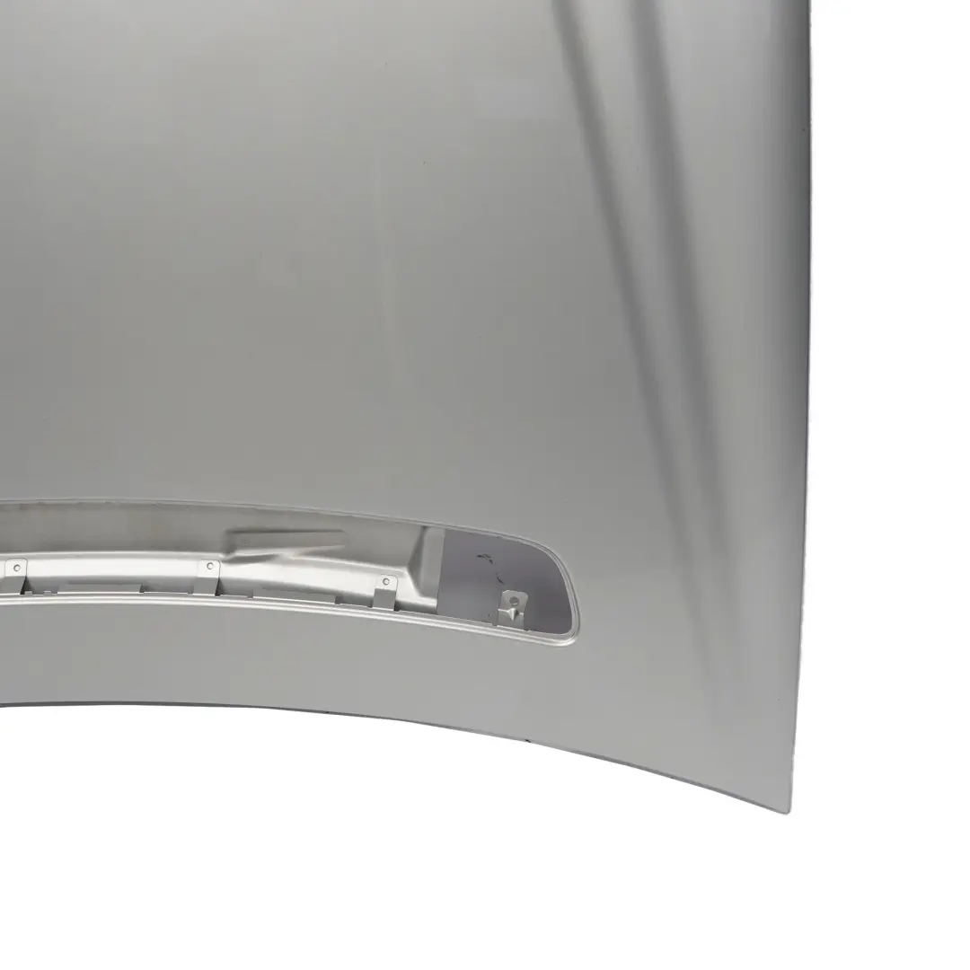 Maska Pokrywa Silnika Iridium Silver Metallic - 775 do Mercedes CLK W209 o numerze A2098800057 Mercedes CLK W209 Maska Pokrywa Silnika Iridium Silver Metallic - 775 - SKU A2098800057-IRS - Numer Części A2098800057