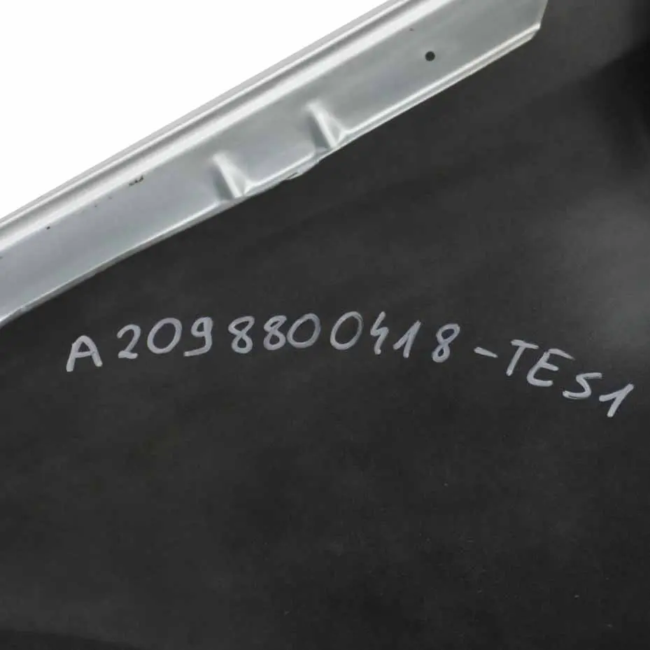 Mercedes CLK C209 Panneau latéral Avant Aile droite Aile Tellurium Silver - 762 - SKU A2098800418-TES1 - Numéro de pièce A2098800418