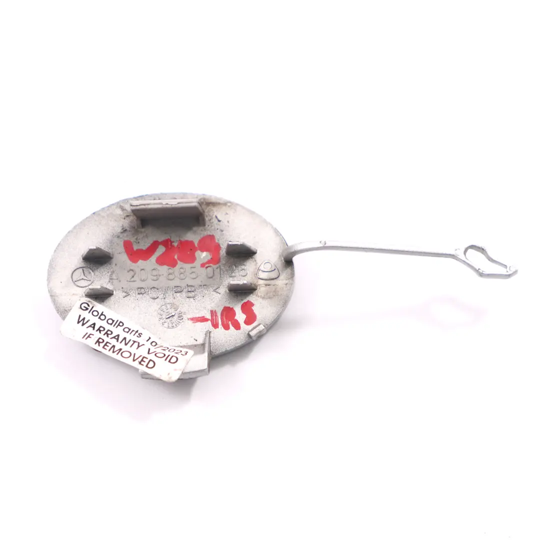 Parachoques trasero Tapa ojo remolque Iridium Silver para Mercedes C209 con número de pieza A2098850126 Mercedes C209 Parachoques trasero Tapa ojo remolque Iridium Silver - SKU A2098850126-IRS - Número de pieza A2098850126