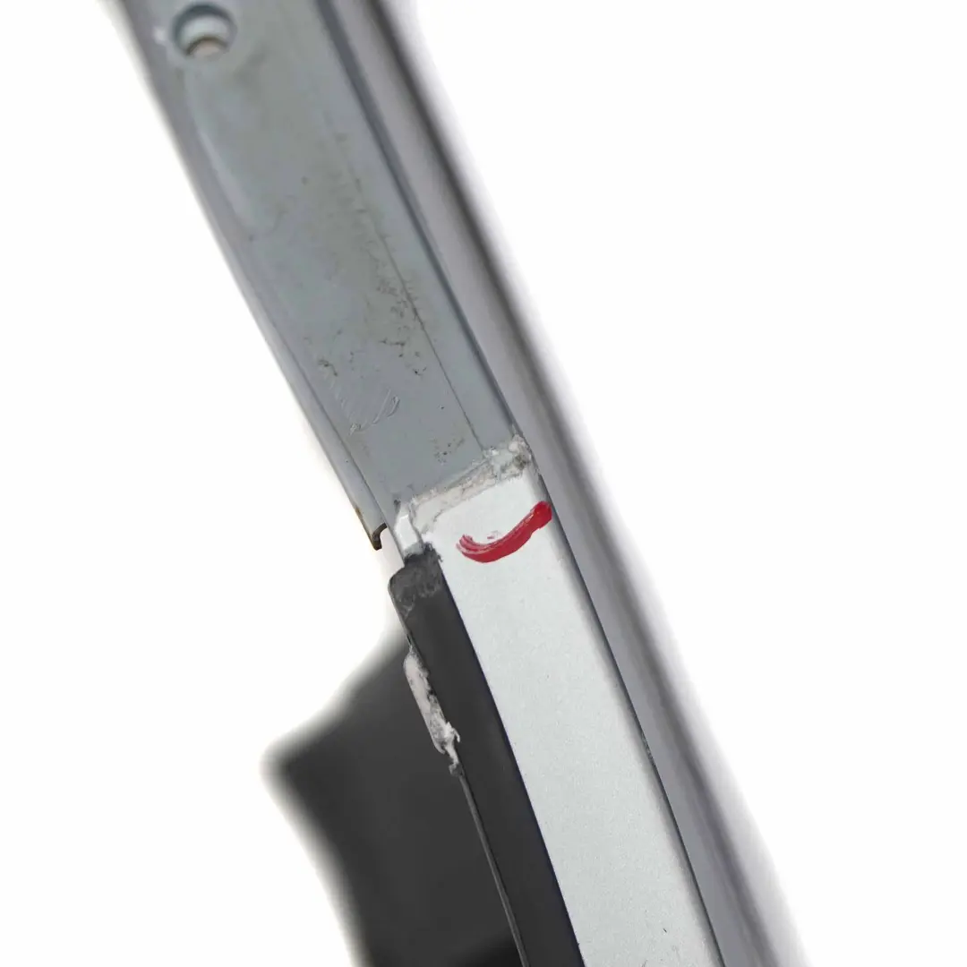 Zderzak Tylny Tellurium Silver - 762 do Mercedes W169 o numerze A2098850825 Mercedes W169 Zderzak Tylny Tellurium Silver - 762 - SKU A2098850825-TES - Numer Części A2098850825