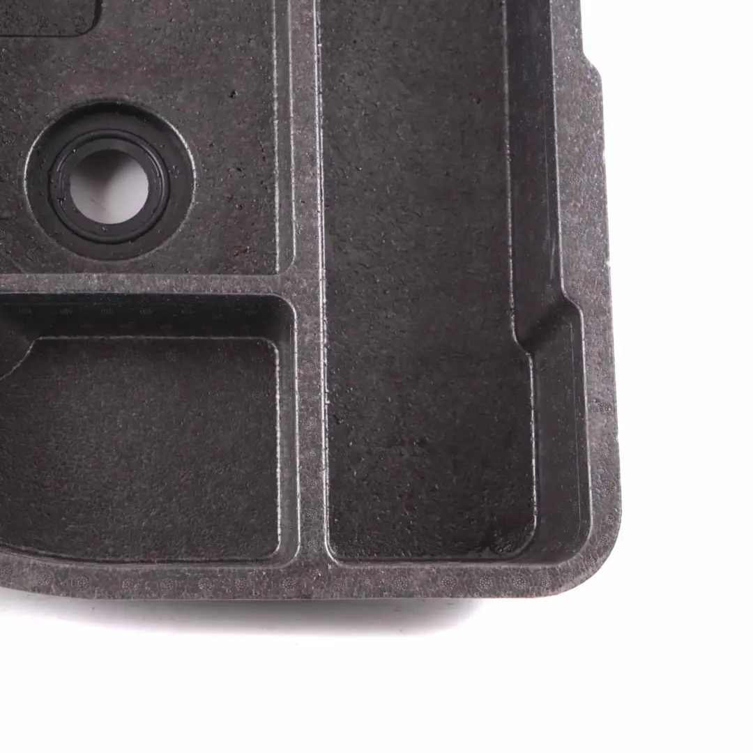 Coque rangement Système mobilité du coffre pour Mercedes W209 à propos du numéro de pièce A2098980307 Mercedes W209 Coque rangement Système mobilité du coffre - SKU A2098980307 - Numéro de pièce A2098980307