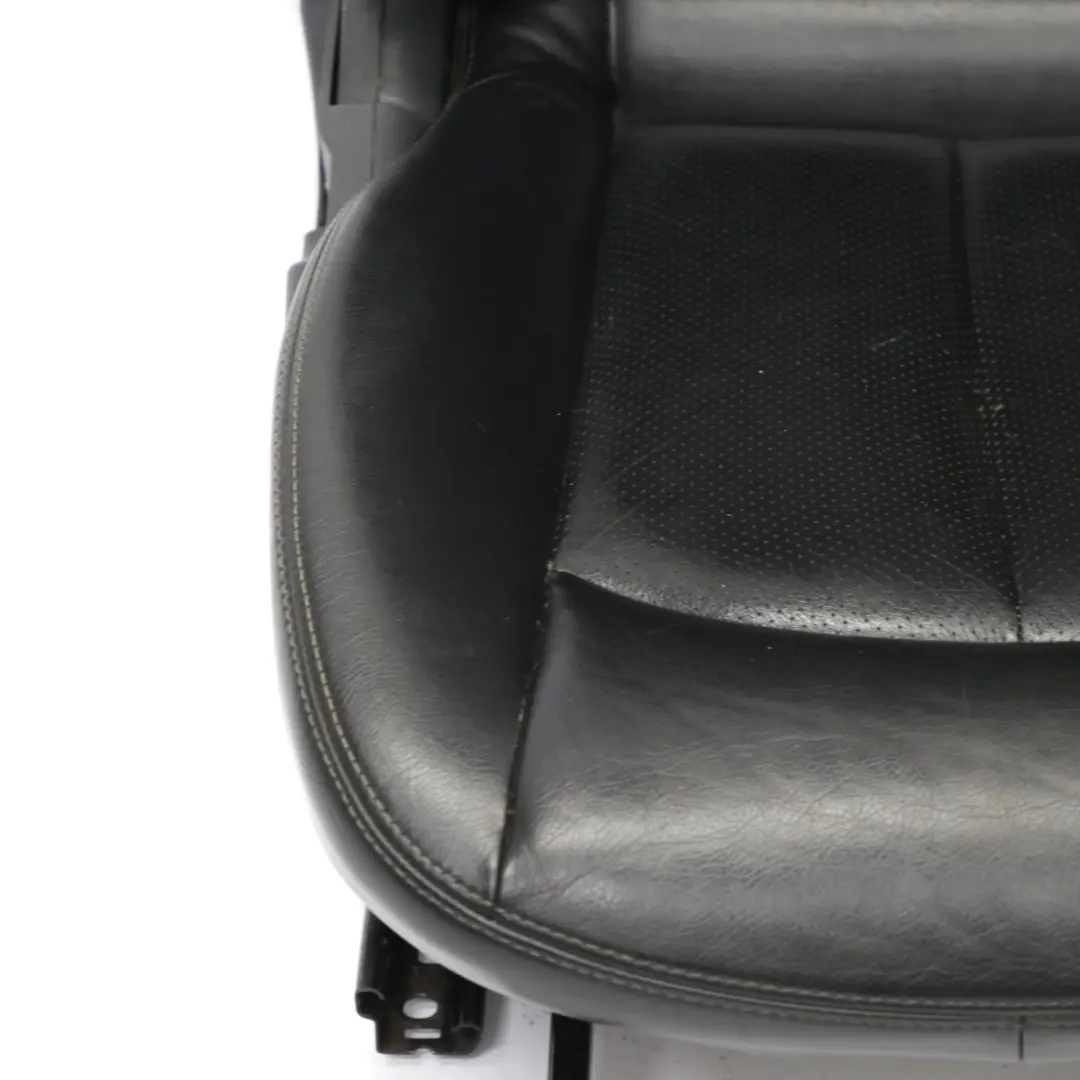 Asiento Delantero Izquierdo Interior Cuero Negro para Mercedes A209 Convertible con número de pieza A2099105547 Mercedes A209 Convertible Asiento Delantero Izquierdo Interior Cuero Negro - SKU A2099105547 - Número de pieza A2099105547
