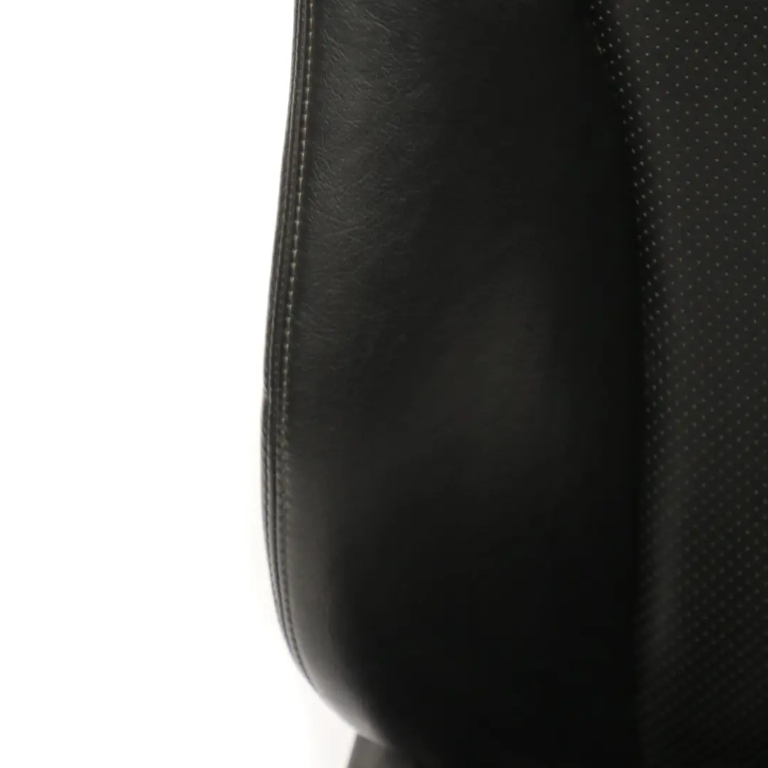 Sedile anteriore sinistro Interno Pelle Nero per Mercedes A209 Cabrio con numero di parte A2099105547 Mercedes A209 Cabrio Sedile anteriore sinistro Interno Pelle Nero - SKU A2099105547 - Numero di parte A2099105547