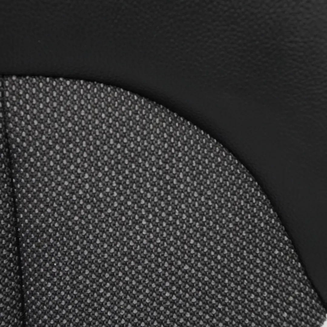 Sitzlehne hinten links Rückenlehne Stoff Leder Schwarz für Mercedes C209 mit Teilenummer A2099200335 Mercedes C209 Sitzlehne hinten links Rückenlehne Stoff Leder Schwarz - SKU A2099200335 - Teilenummer A2099200335