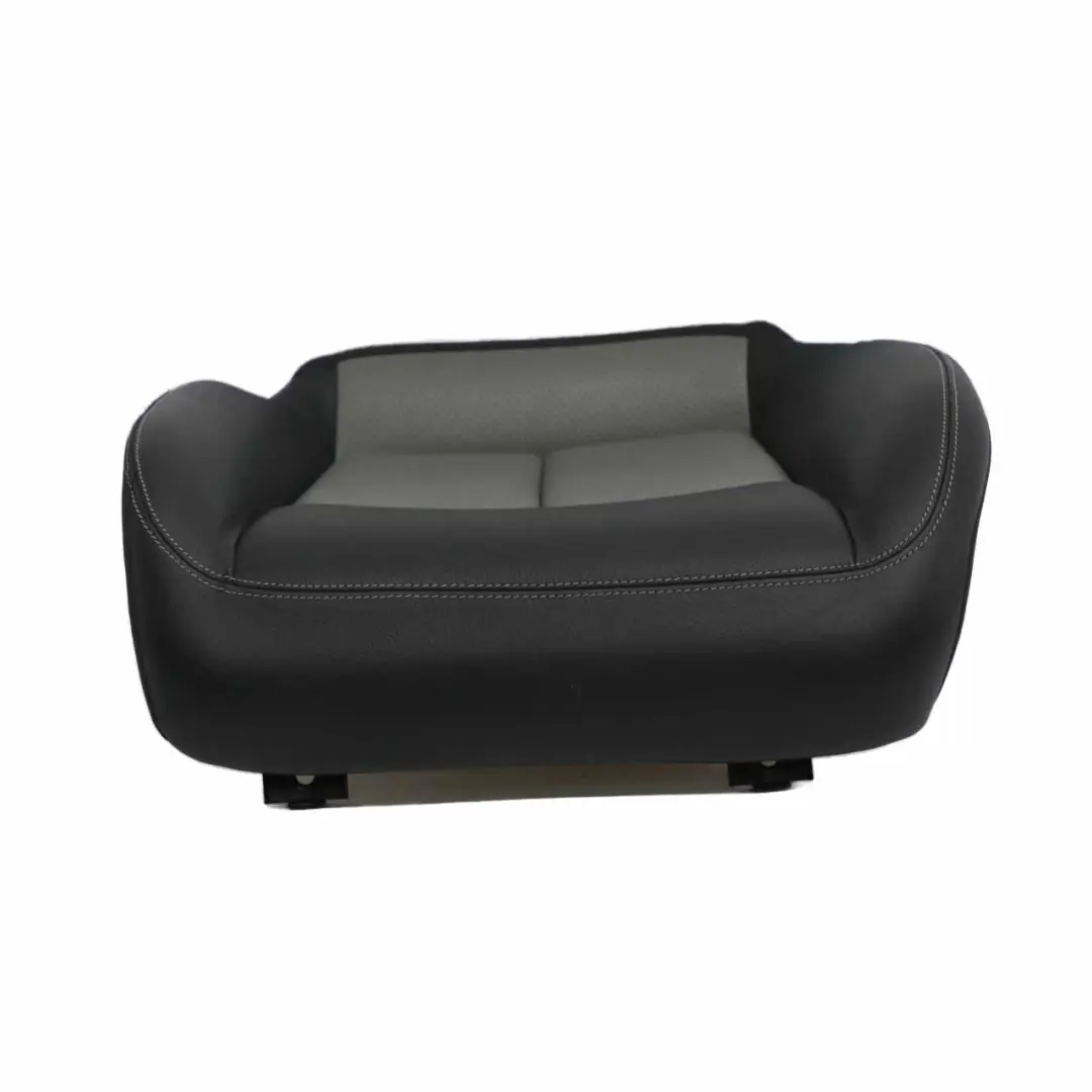 Funda Asiento Trasero Izquierdo Banqueta Cuero Nappa Gris para Mercedes W209 con número de pieza A2099201546 Mercedes W209 Funda Asiento Trasero Izquierdo Banqueta Cuero Nappa Gris - SKU A2099201546 - Número de pieza A2099201546