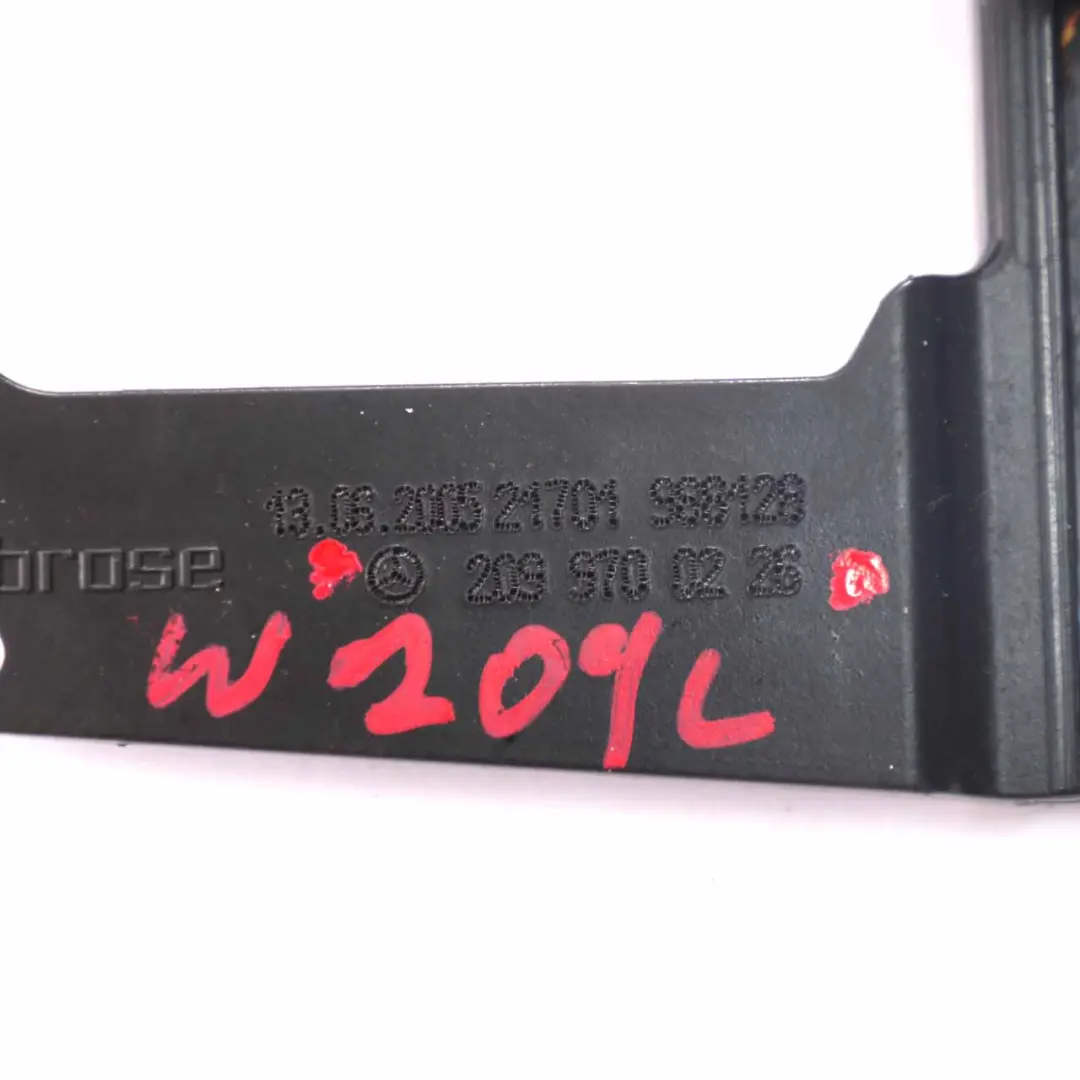 Siège avant pliant Appuie-tête Actionneur Moteur pour Mercedes CLK W209 à propos du numéro de pièce A2099700226 Mercedes CLK W209 Siège avant pliant Appuie-tête Actionneur Moteur - SKU A2099700226 - Numéro de pièce A2099700226