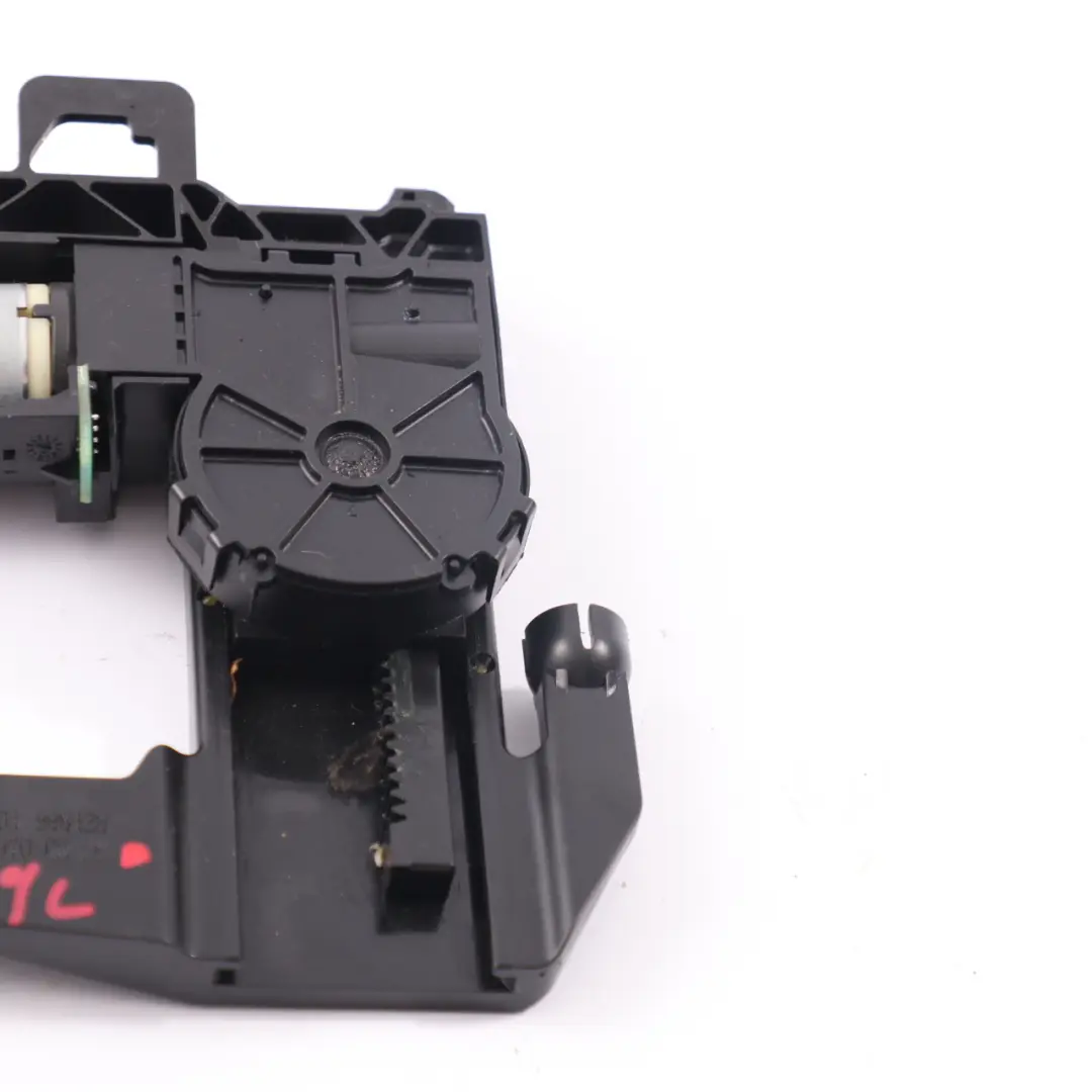 Vordersitz klappbare Kopfstütze Aktuator Motor für Mercedes CLK W209 mit Teilenummer A2099700226 Mercedes CLK W209 Vordersitz klappbare Kopfstütze Aktuator Motor - SKU A2099700226 - Teilenummer A2099700226