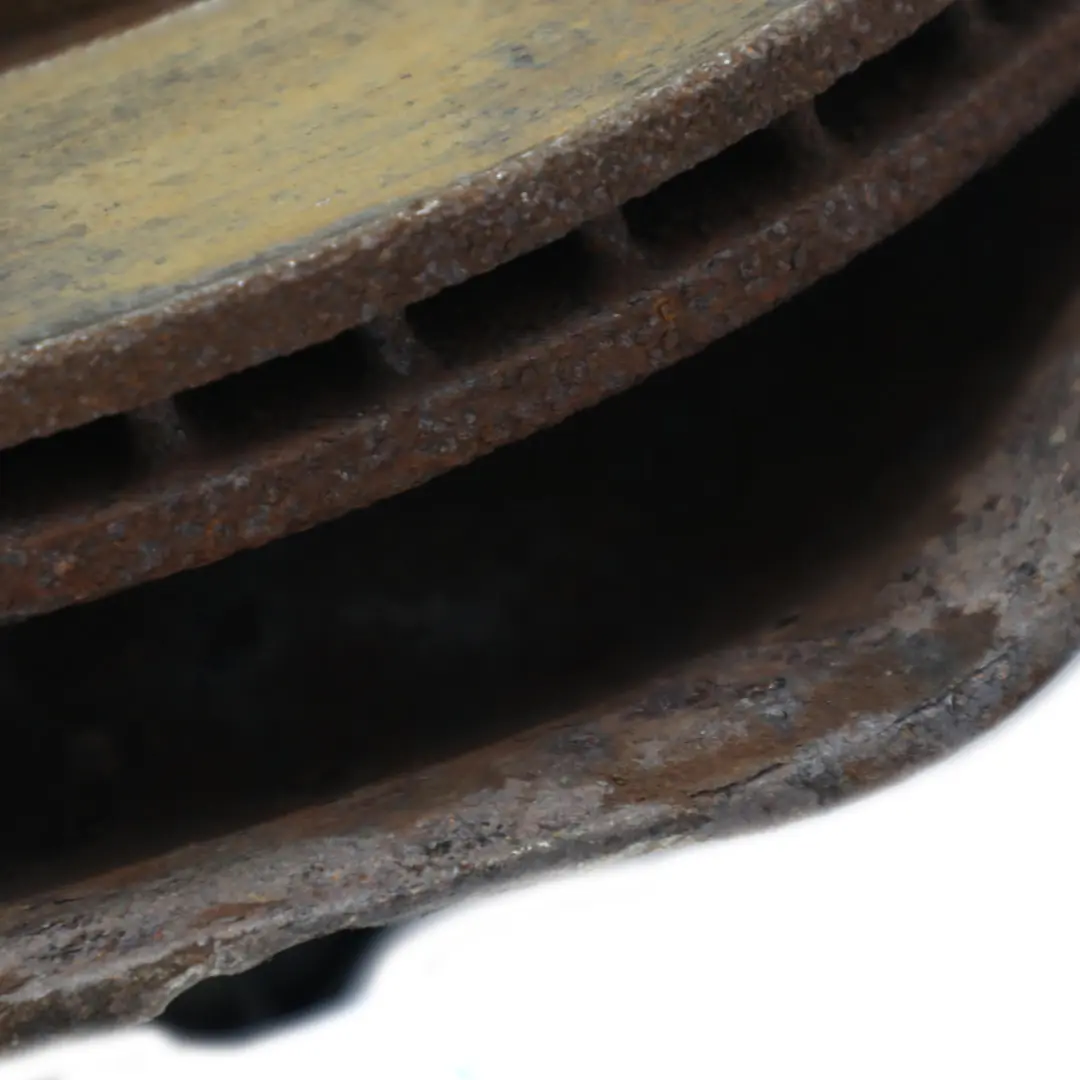 Mercedes W210 E 240 Suspension avant gauche Disque de frein Support de roue - SKU A2103300020 - Numéro de pièce A2103300020
