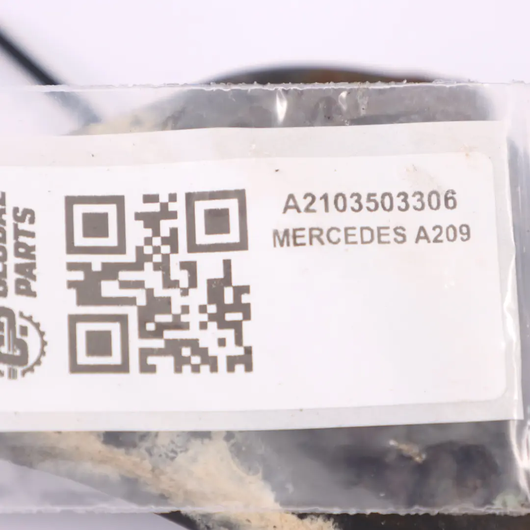 Control Arm Mercedes W203 W210 Wishbone Rear Axle Left Right N/O/S to with Part number A2103503306 Control Arm Mercedes W203 W210 Wishbone Rear Axle Left Right N/O/S - SKU A2103503306 - Part number A2103503306