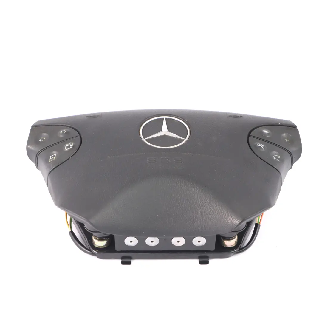Mercedes W210 Module d'air au volant côté conducteur Noir A2104600398 - SKU A2104600598 - Numéro de pièce A2104600598