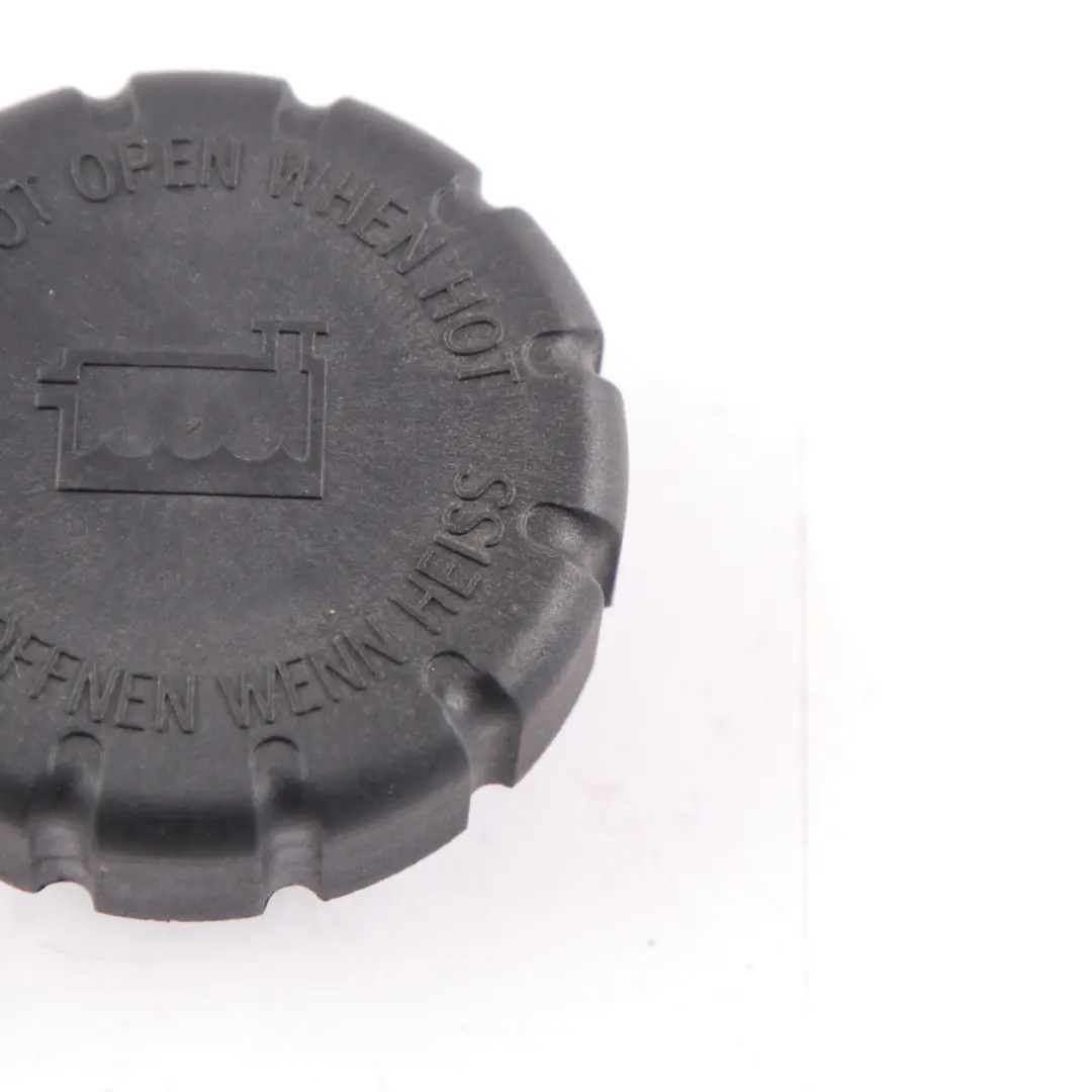 Mercedes W204 W246 W176 W212 Coperchio serbatoio di espansione del refrigerante - SKU A2105010615 - Numero di parte A2105010615
