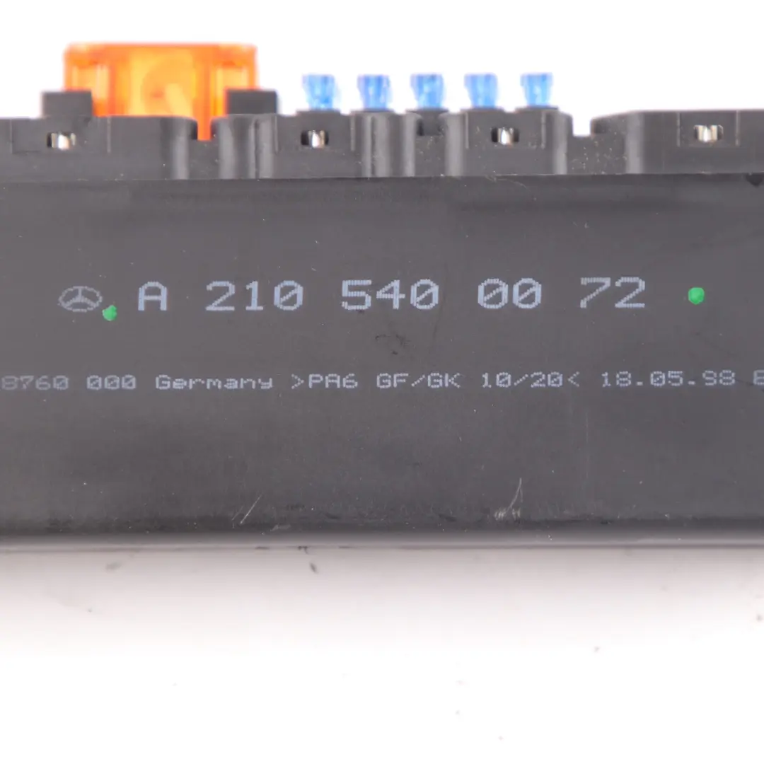 Fuse Box Mercedes W210 R170 Multifunctional Relay Fuse Unit Module to with Part number A2105400072 Fuse Box Mercedes W210 R170 Multifunctional Relay Fuse Unit Module - SKU A2105400072 - Part number A2105400072